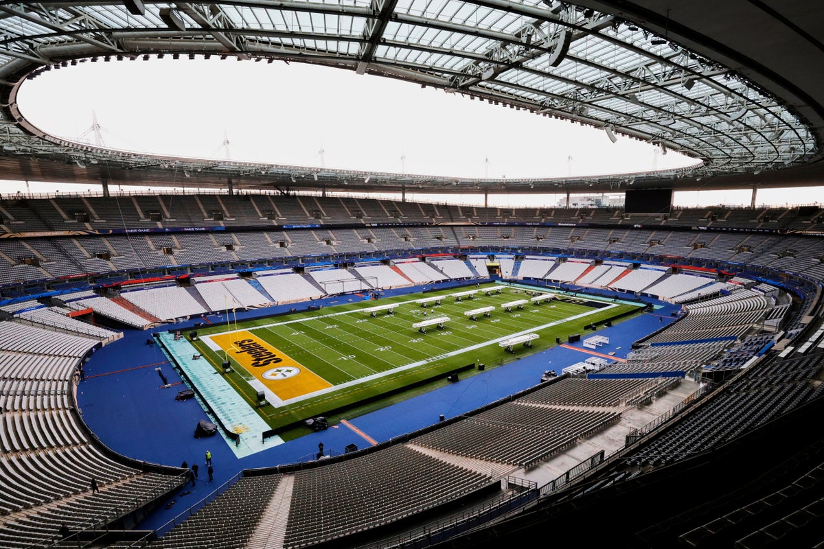 Trump questions NFL’s decision to go ahead with Paris game