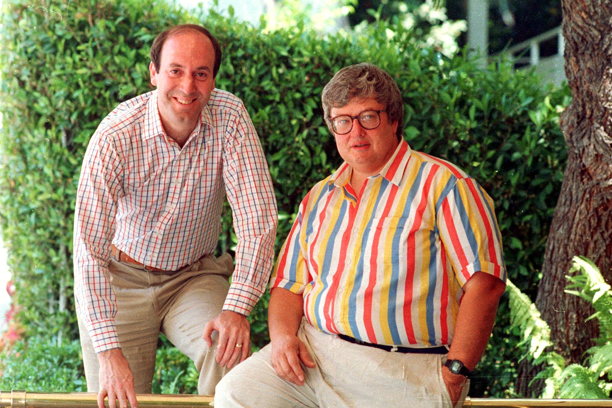 Chicago Is Getting A Life-Size Siskel And Ebert Sculpture Giving ‘Two Thumbs Up’