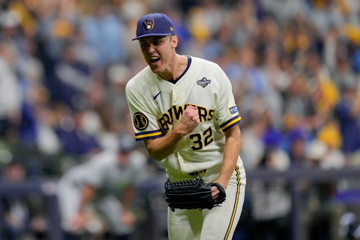 Brewers withstand Rays' comeback attempt to win 3-2 in Game 1 of World Series