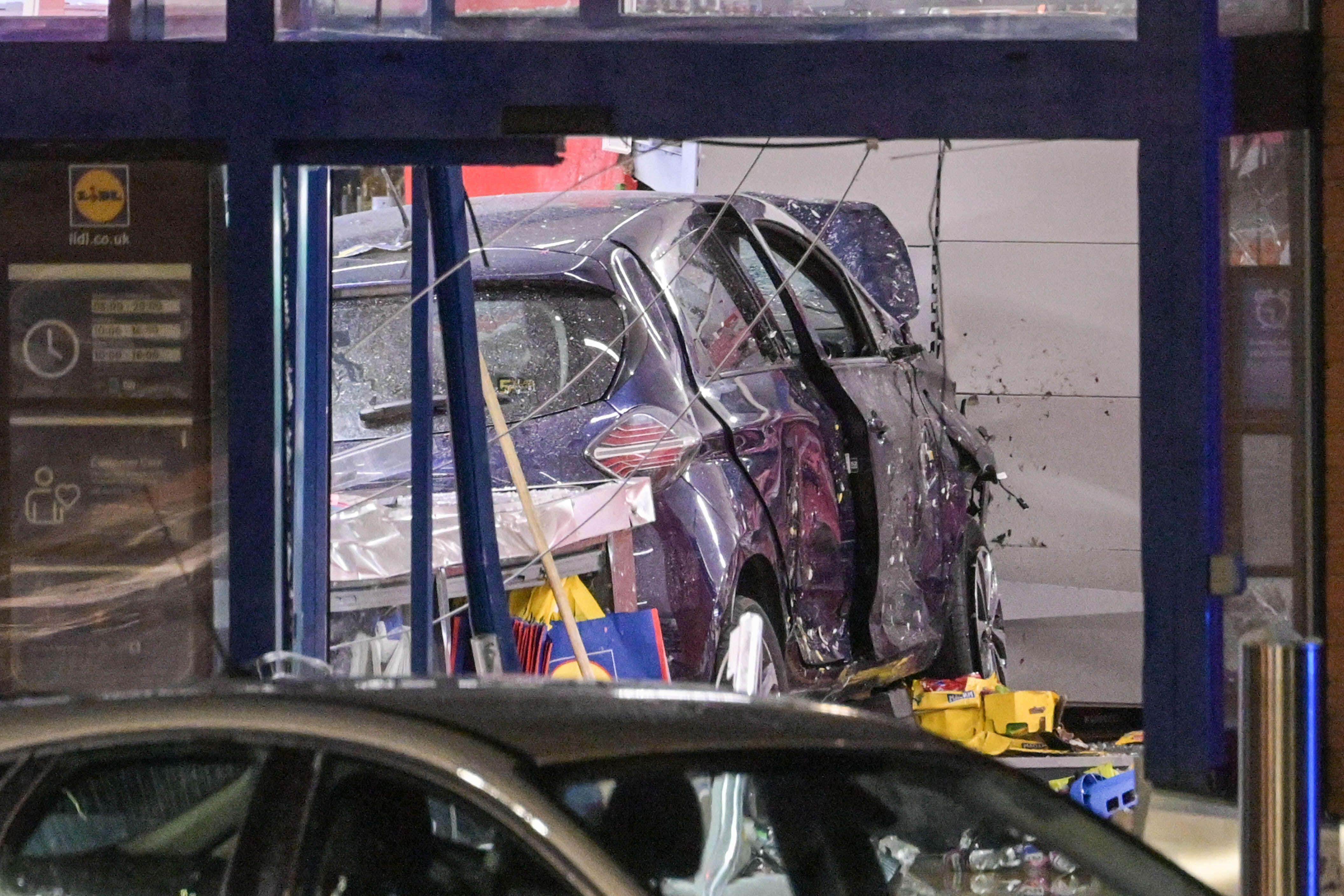 Police: Man Dies After Car Smashes Into Lidl