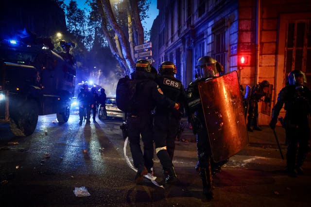 70,000 officers were brought in to manage demonstrators over the weekend