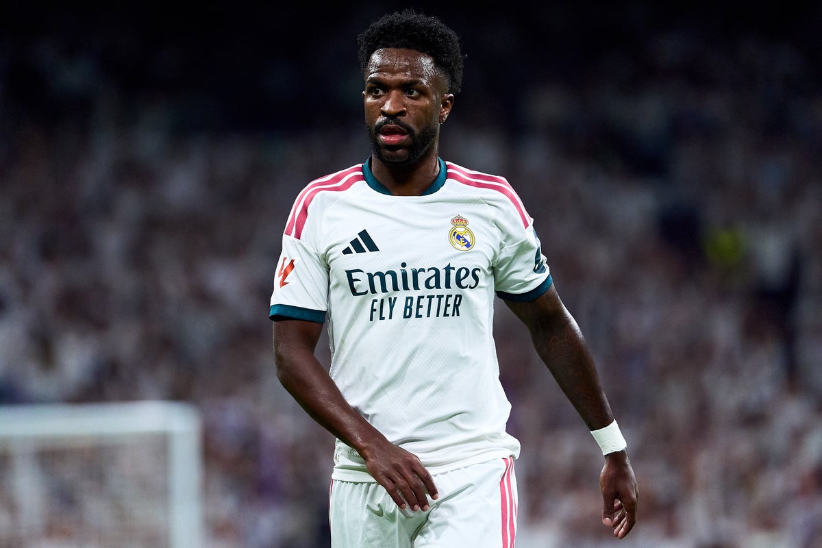Barcelona and Real Madrid to clash in first El Clásico of the season
