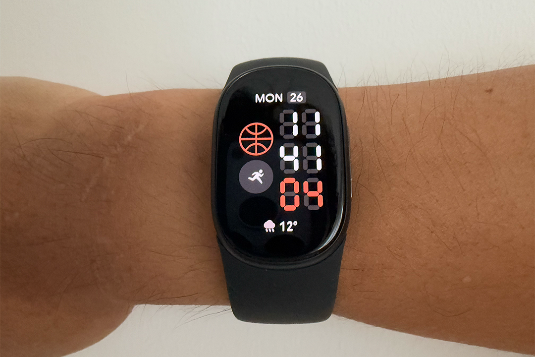 Watch Face Colour In I’ve used the Fitbit Edge for almost 2 weeks, and one…
