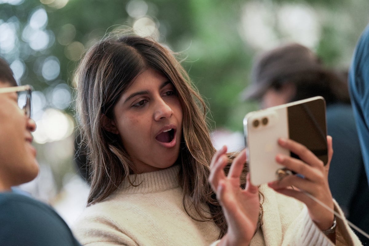 Owners of new $2,000 iPhone Duo say screens are already breaking