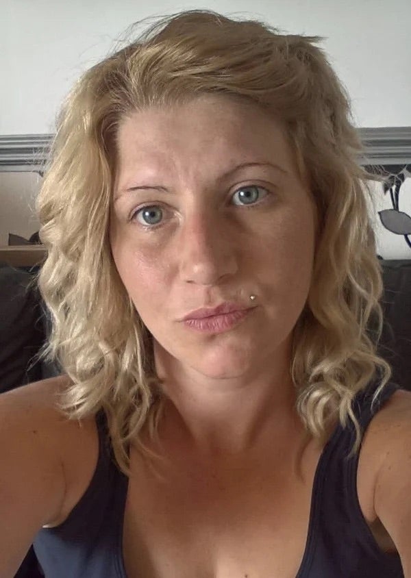 Man admits murdering mother of four in stabbing on street