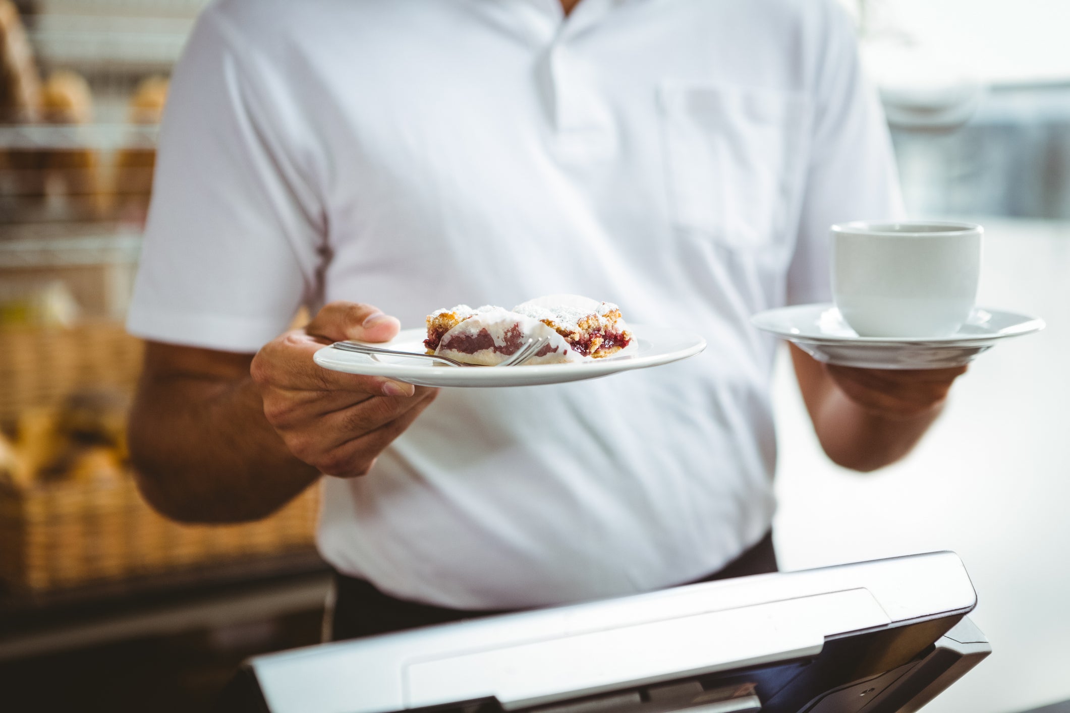 Teenage waiter wins £13k compensation after being sworn at for dropping apple crumble