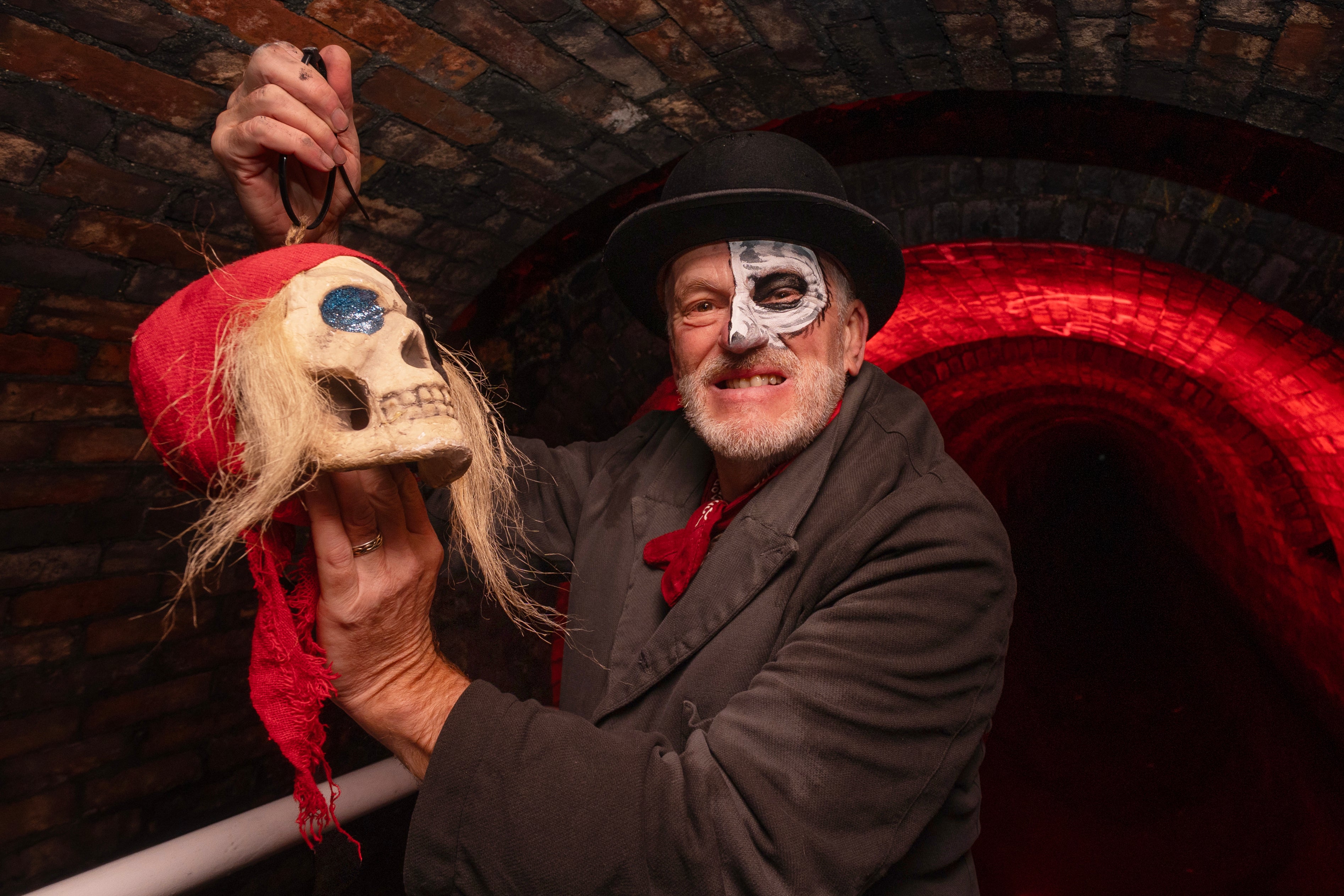 Tourists can go on a special Halloween boat trips on the Standedge Tunnel over Halloween Weekend