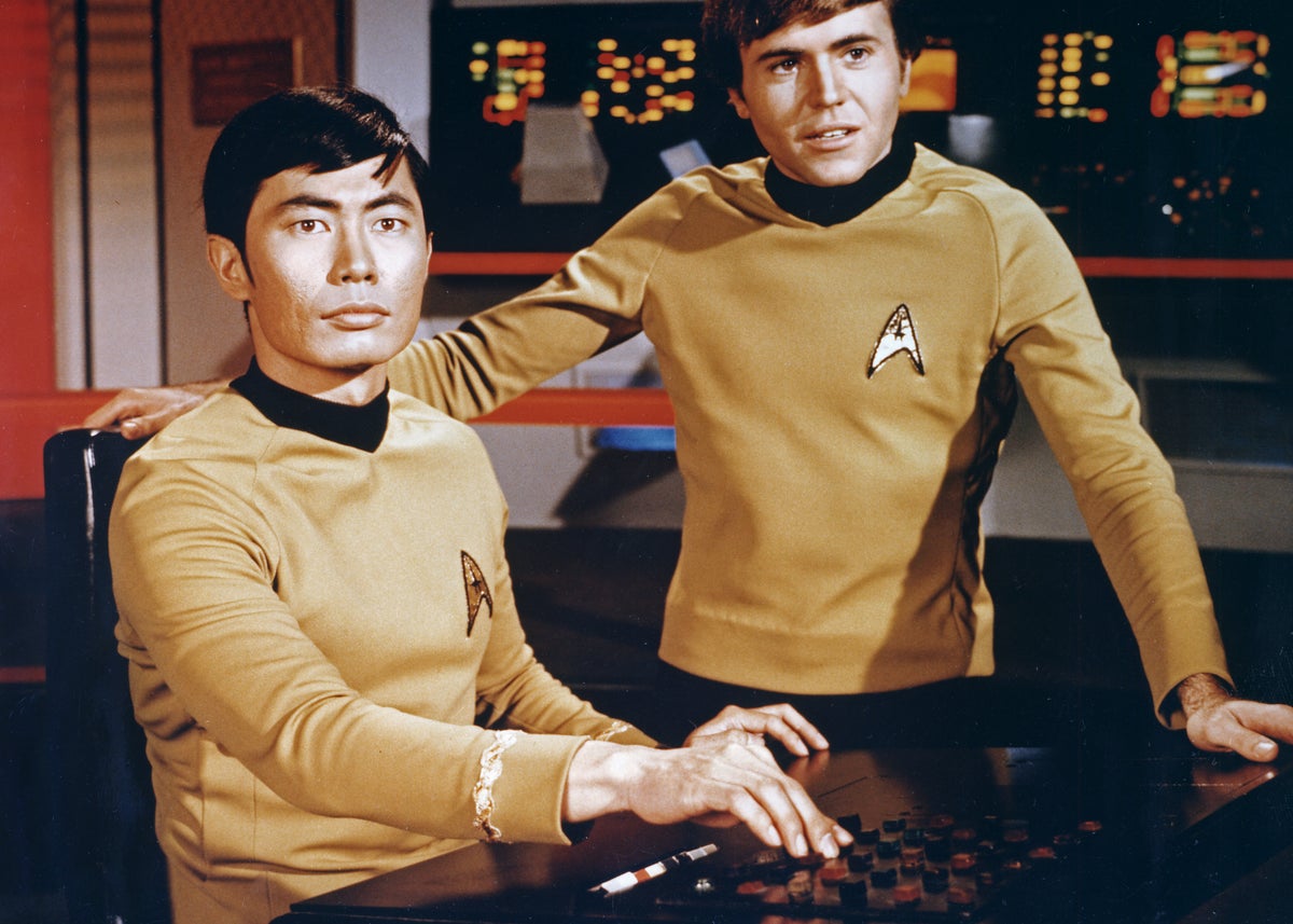 Star Trek actor Walter Koenig dies at 90, with tributes from George Takei