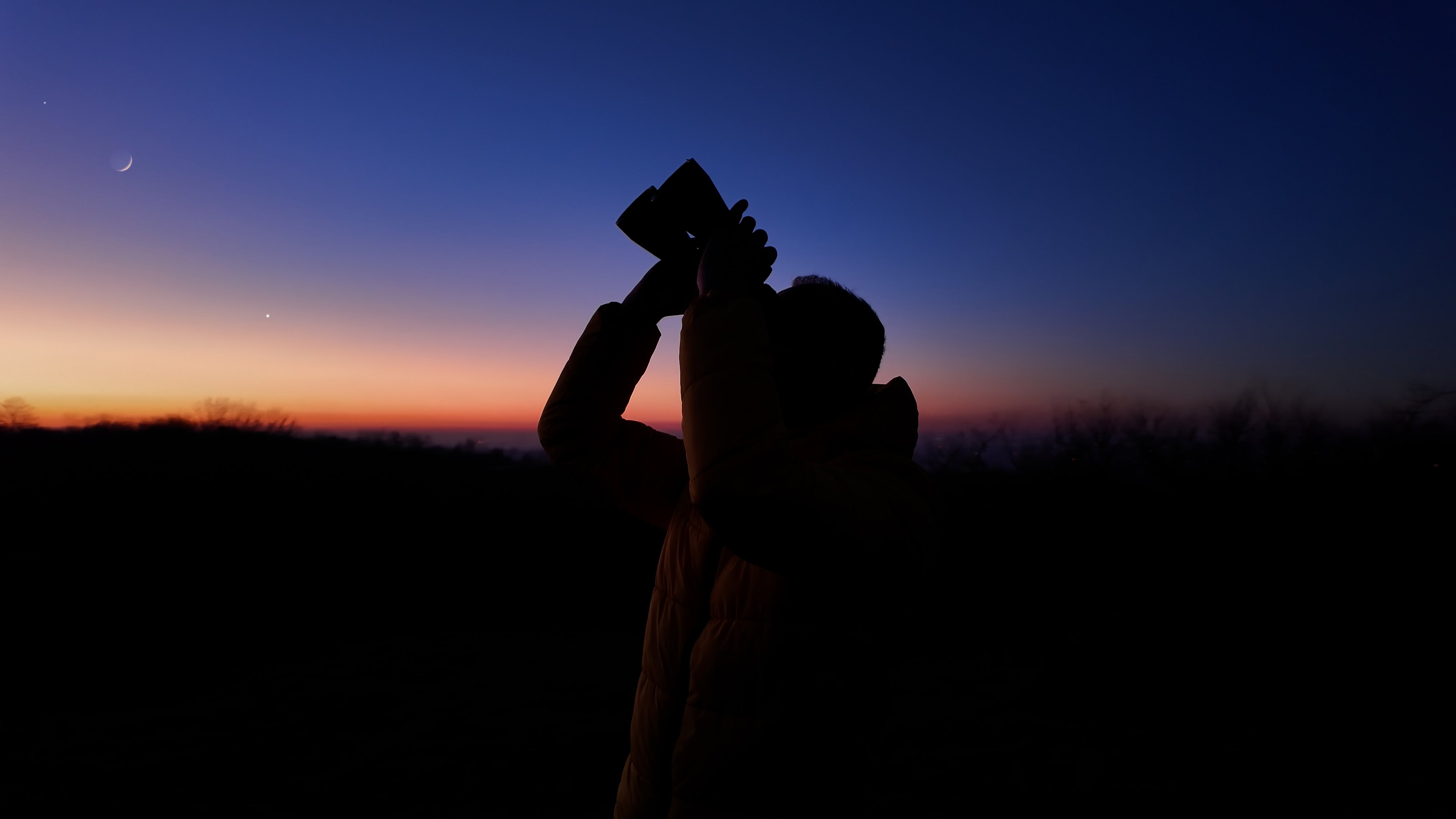 Familiarity with the night sky is something that grows over time, but you can begin with a few reference points