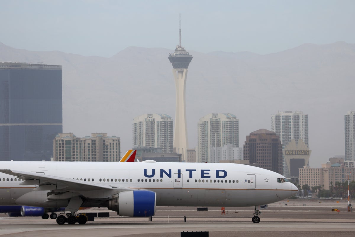 Text on plane passenger's phone sparks mid-air panic and flight diversion