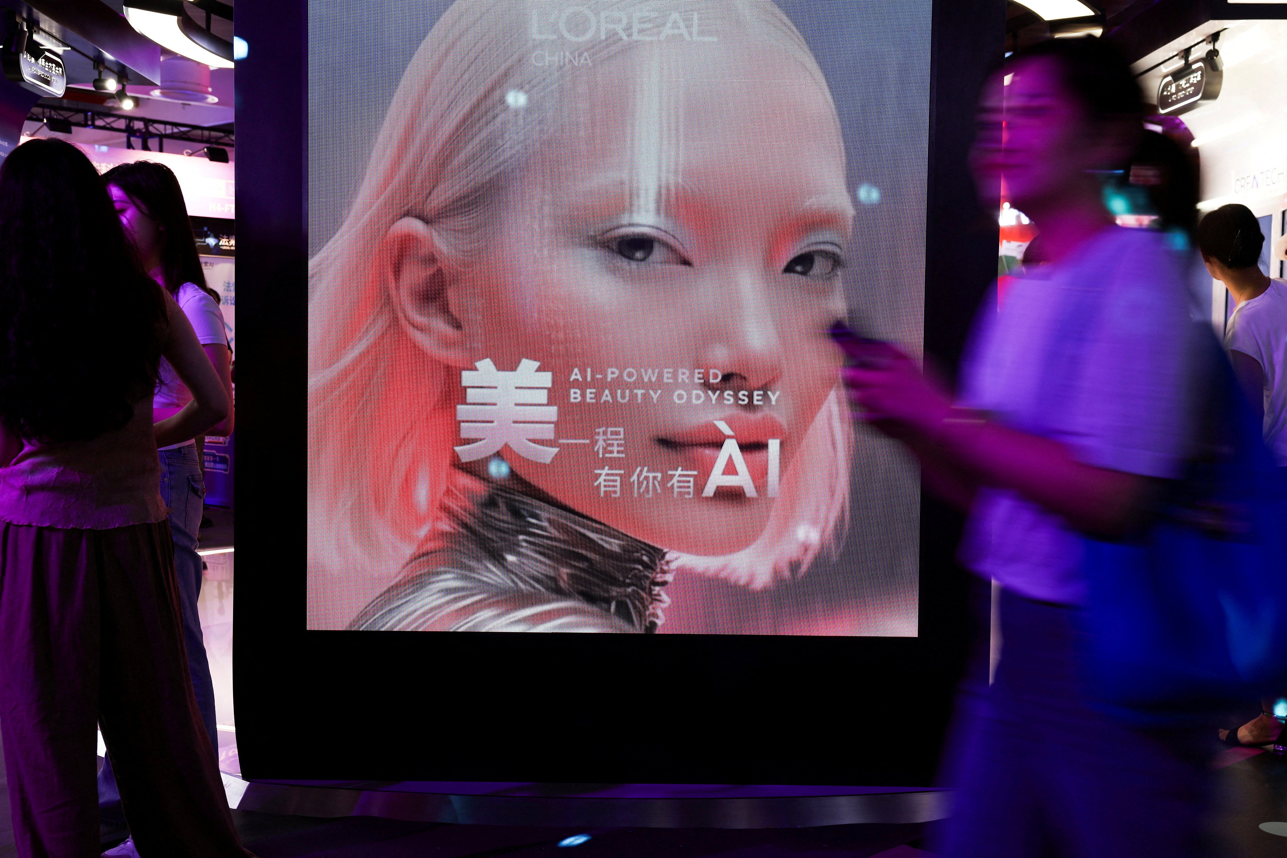 AI-generated models spark job fears and image rights battle in fashion ...
