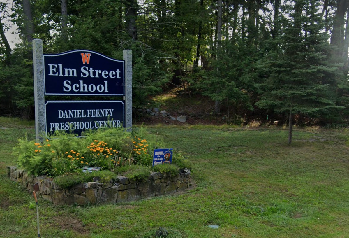 Parents in Walpole, Massachusetts, are making a last-minute effort to save an elementary school’s Halloween parade after administrators abruptly canceled the event in favor of a costume-free spirit day