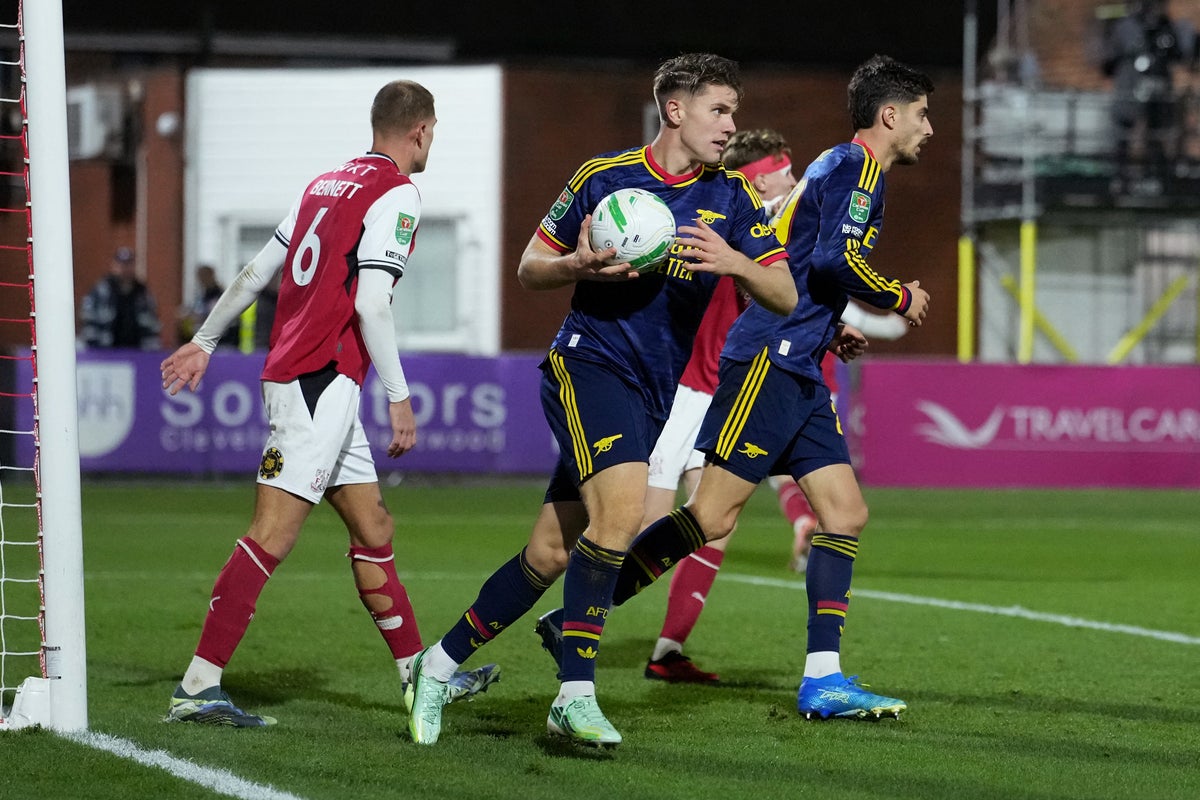 Fleetwood v Arsenal LIVE: Gyokeres levels against Carabao Cup minnows after drone delays action