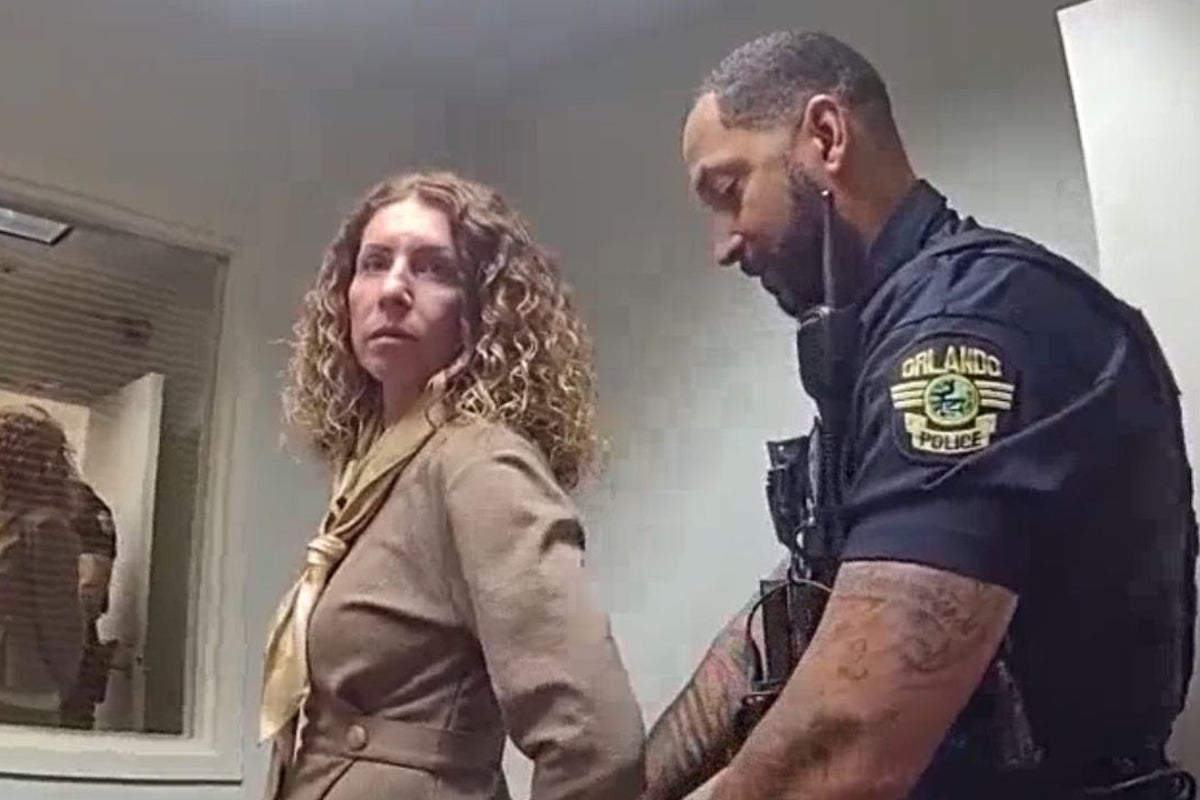 Mom arrested for leaving four kids at home while she went to Vegas