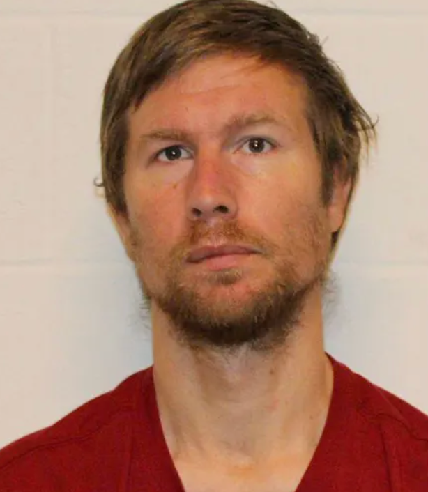 Matthew Unglesbee is charged with sending threatening letters to members of Congress containing a white powder, including one with a note reading “HAH enjoy the gift”