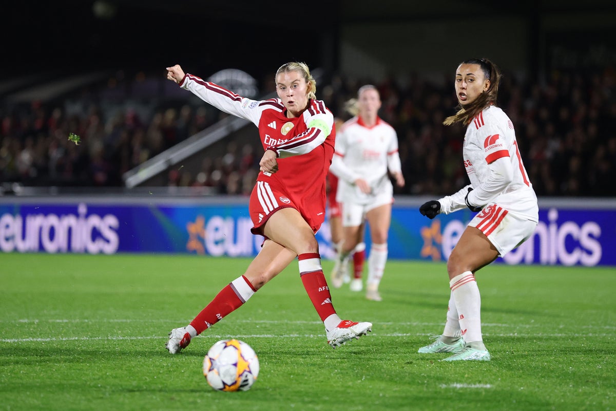 Russo scores hat-trick as Arsenal beat Benfica 3-0