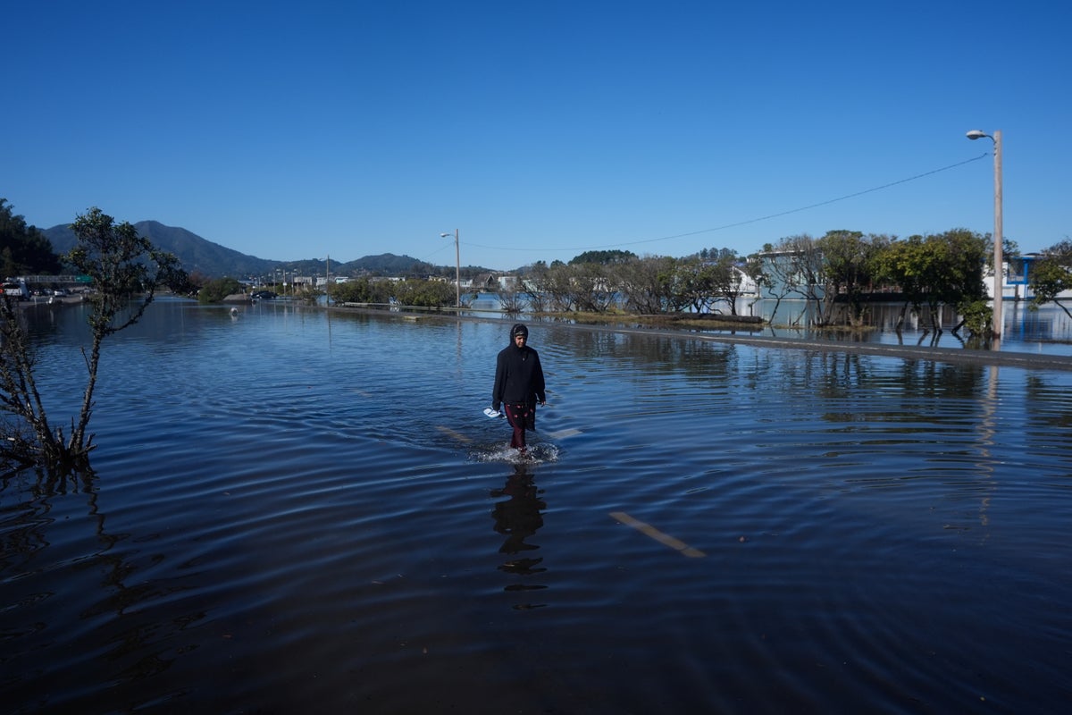 King tides flood US coastal communities, in photos