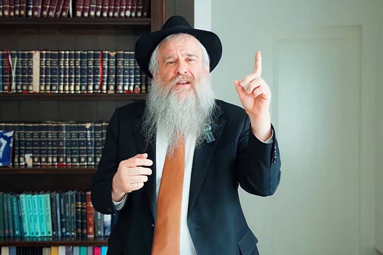 Rabbi Yosef Chaim Kantor of Thailand ( Rabbi Yosef C Kantor/YouTube )