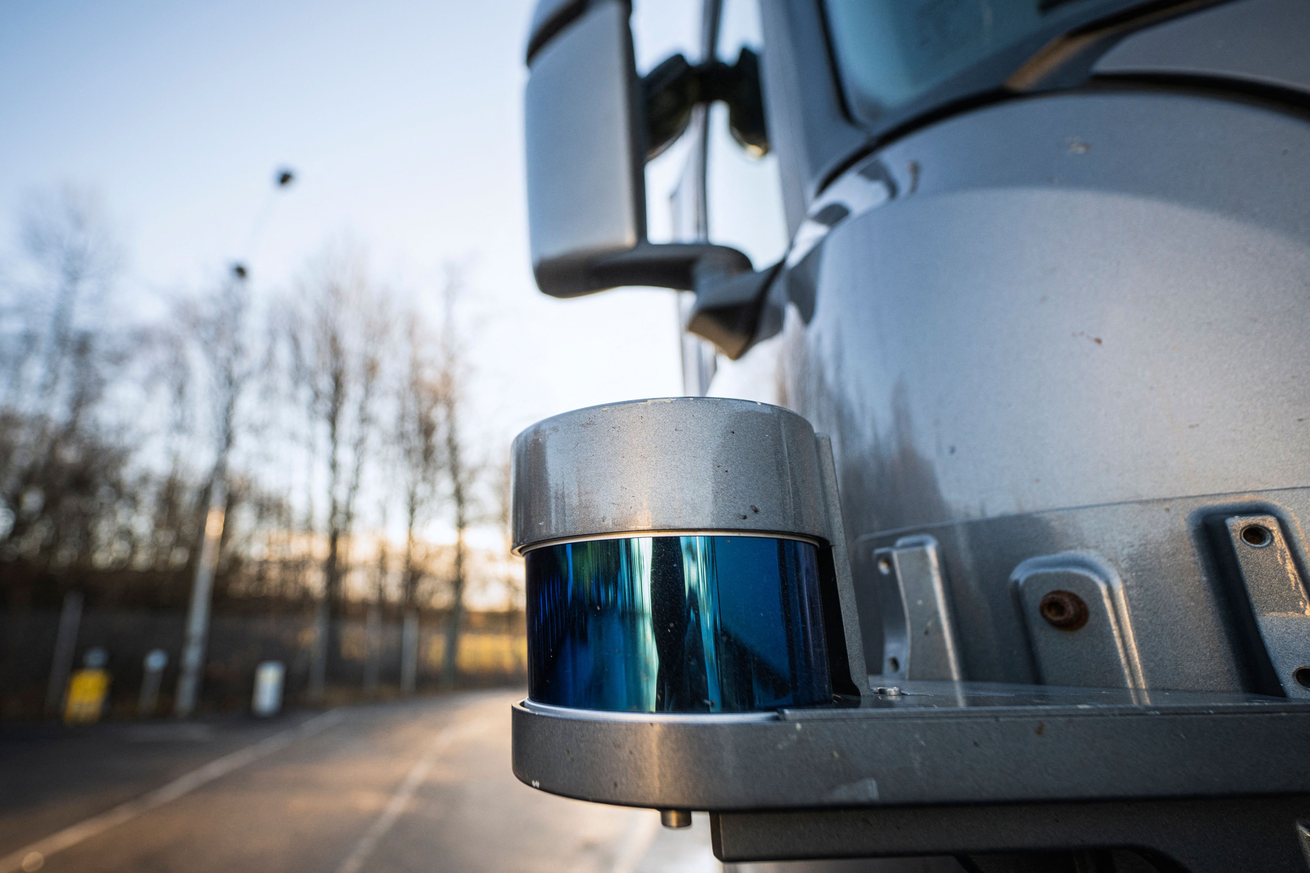Fully automated trucks use a combination of AI, machine learning, computer vision, pattern recognition and adaptive decision-making