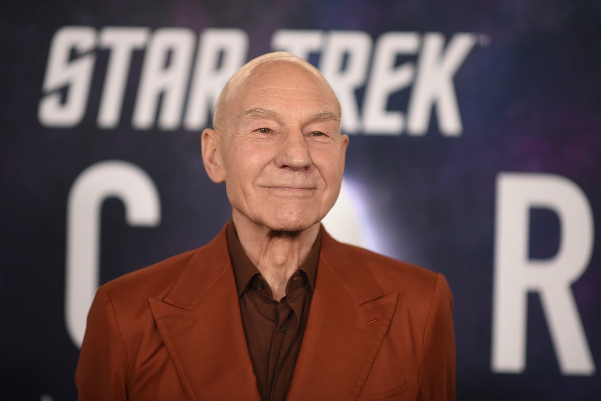Hugh Jackman, William Shatner and George Takei among those paying tribute to Patrick Stewart