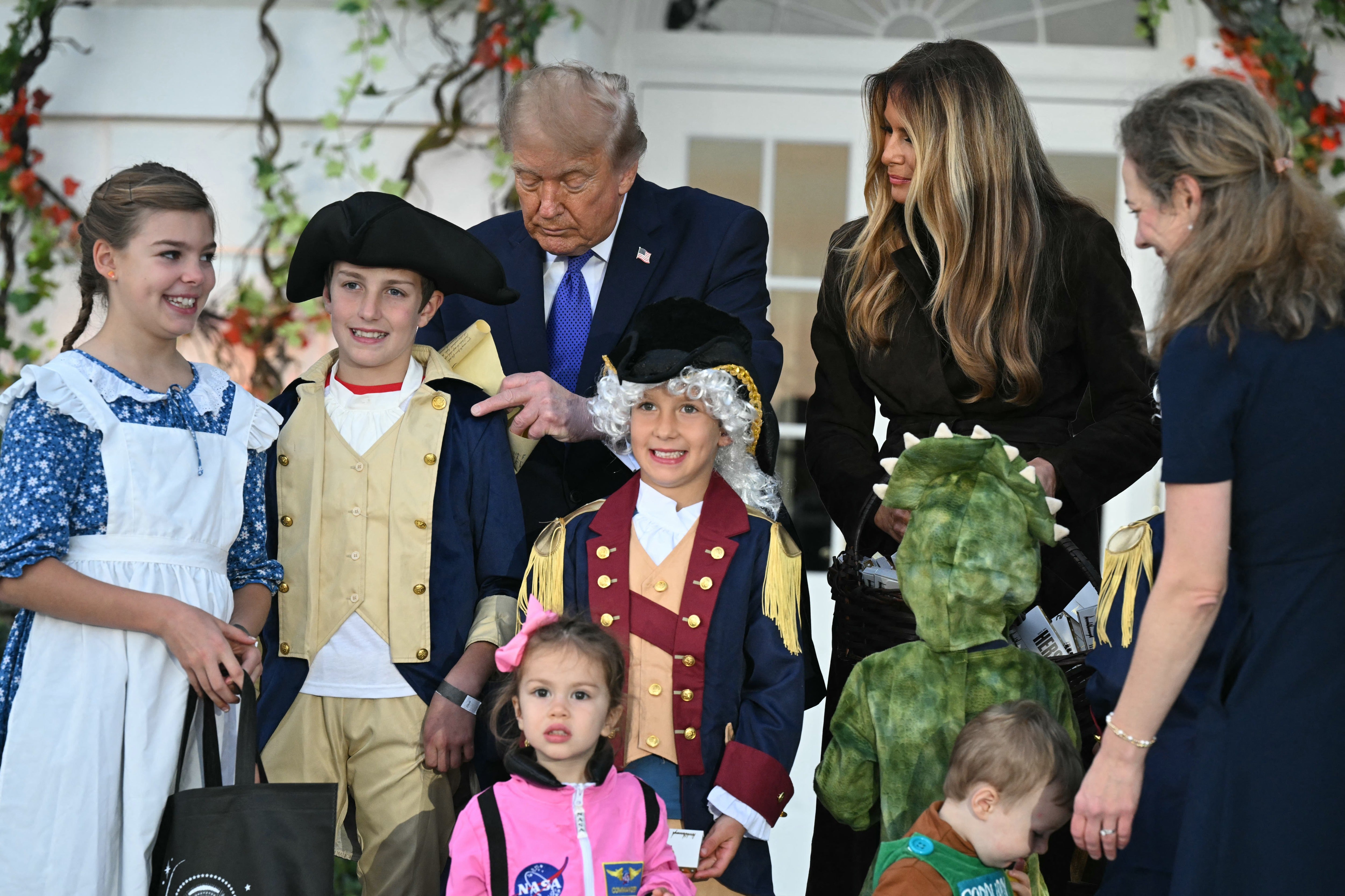 There were also a few little ones dressed as the Founding Fathers with white wigs and colonel-style clothing.
