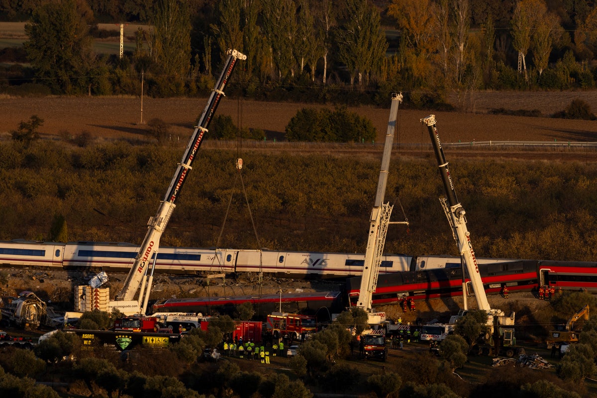 Spanish train was moving at up to 124 mph when it crashed, killing at least 69 people
