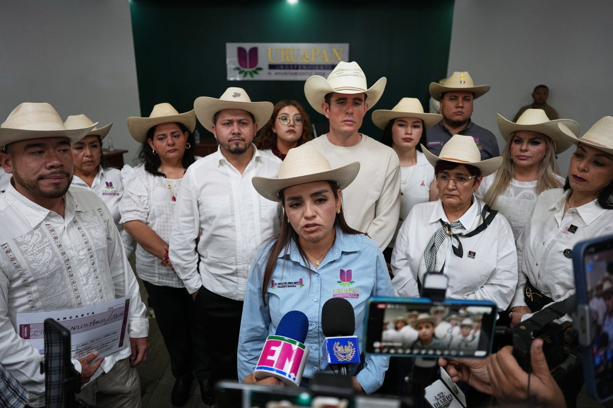 Official arrested over alleged cover-up in Mexico mayor’s assassination