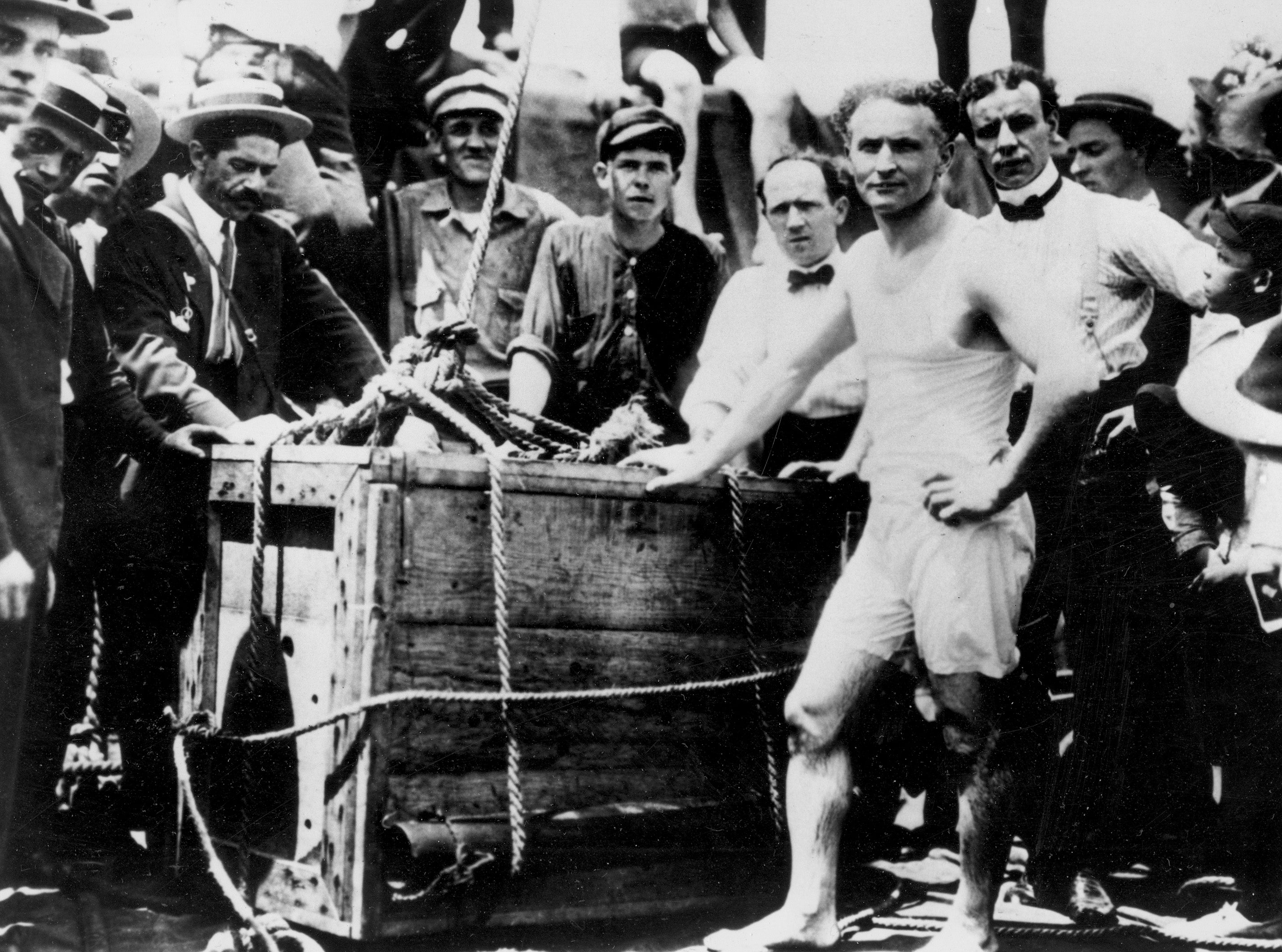 independent.co.uk - Hillel Italie - Houdini's centennial spotlight: A newly published essay and a fresh fight over when and how he died