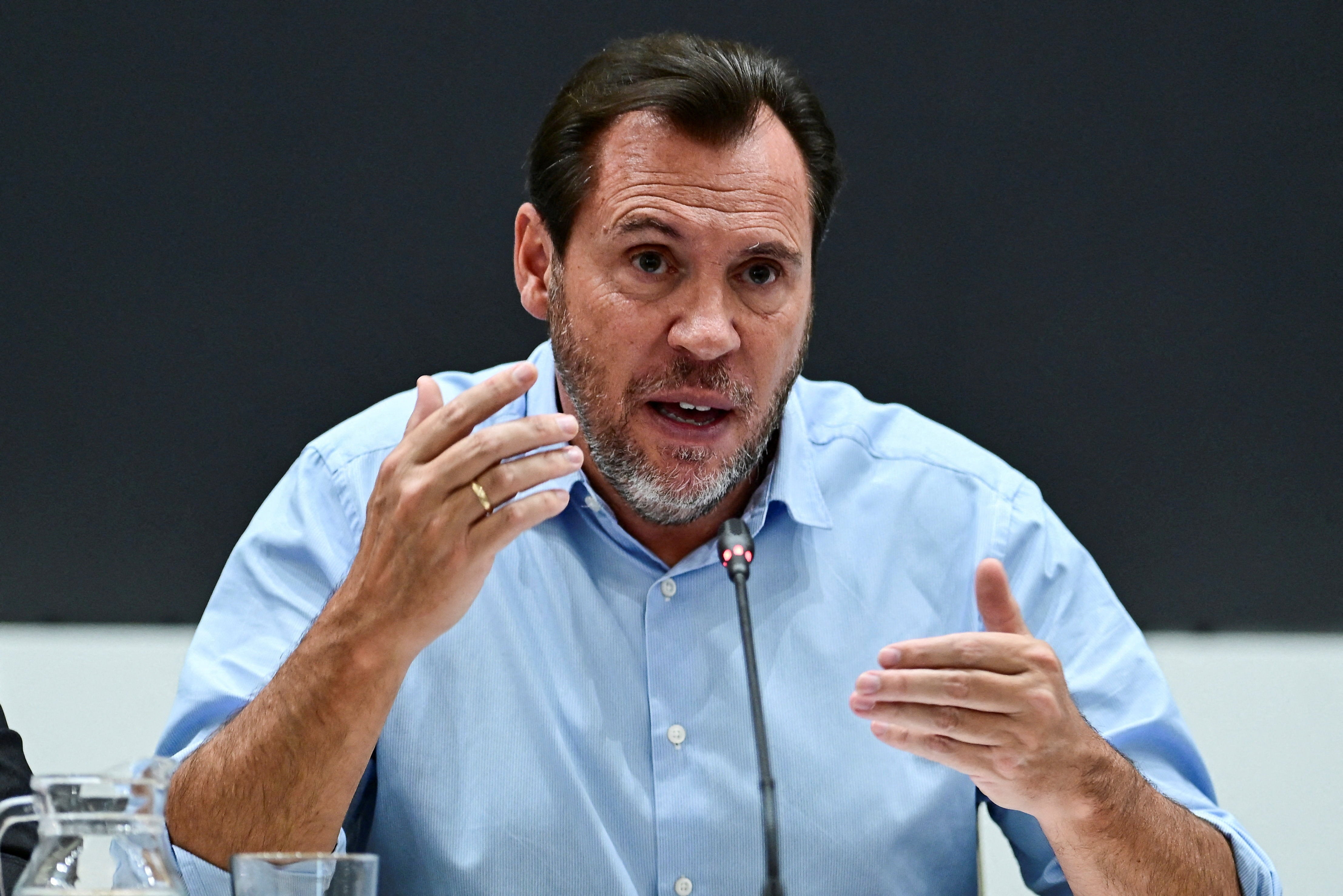 Transport minister Óscar Puente has rejected calls to step down over the Toledo crash, insisting he will stay on to oversee the investigation into the disaster