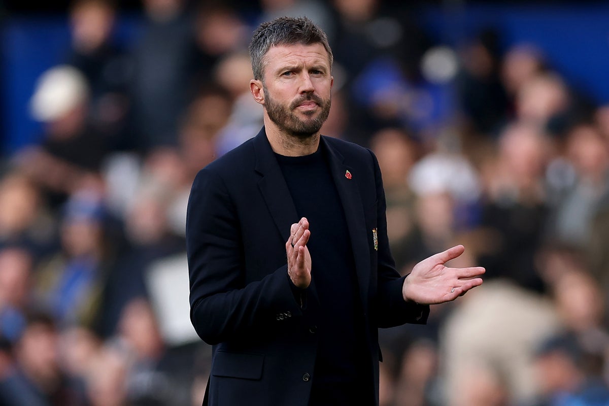 Michael Carrick expects to fight on at Man United despite nine-game winless run