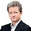 Head shot of Peter Popham