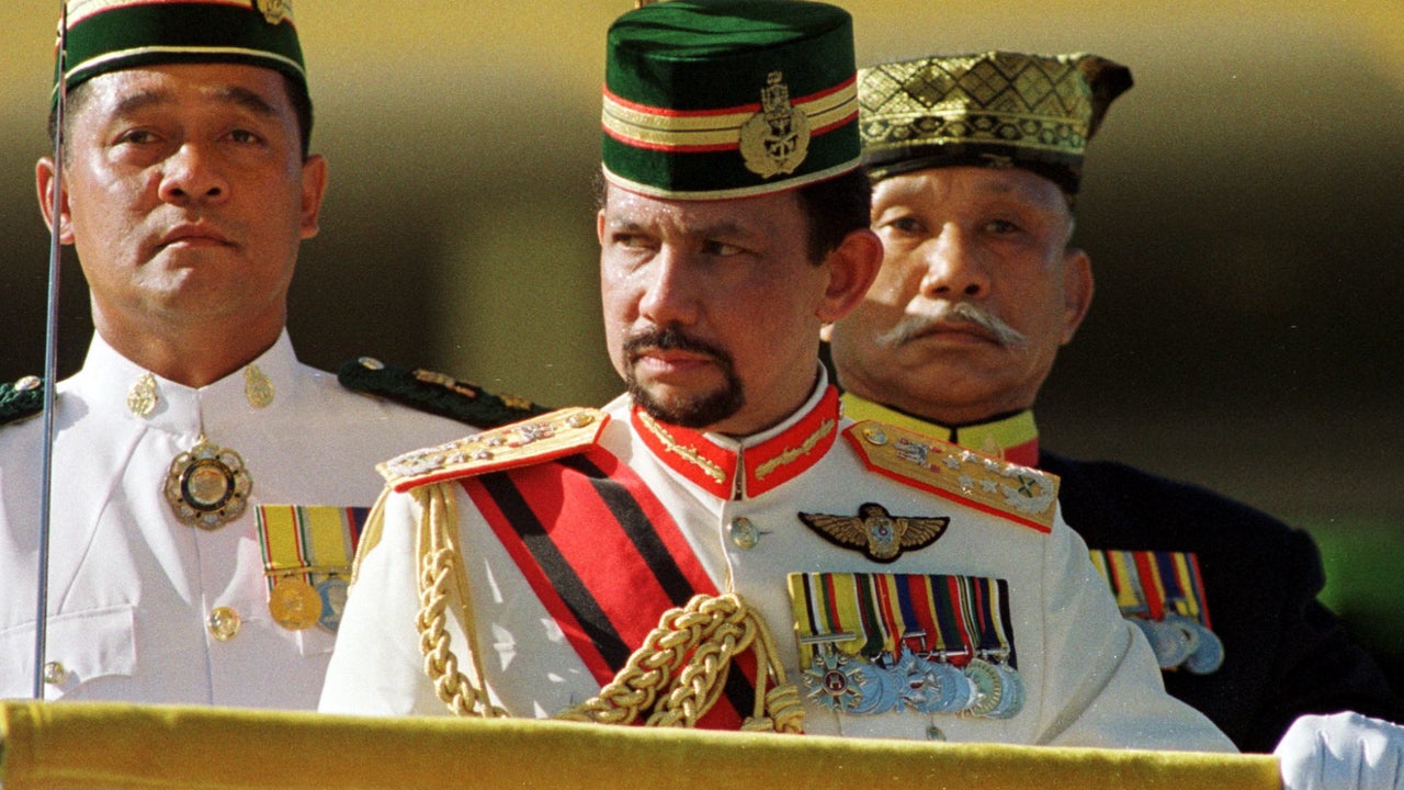 Flipboard: Brunei's new Sharia laws threaten LGBT+ people with death by ...