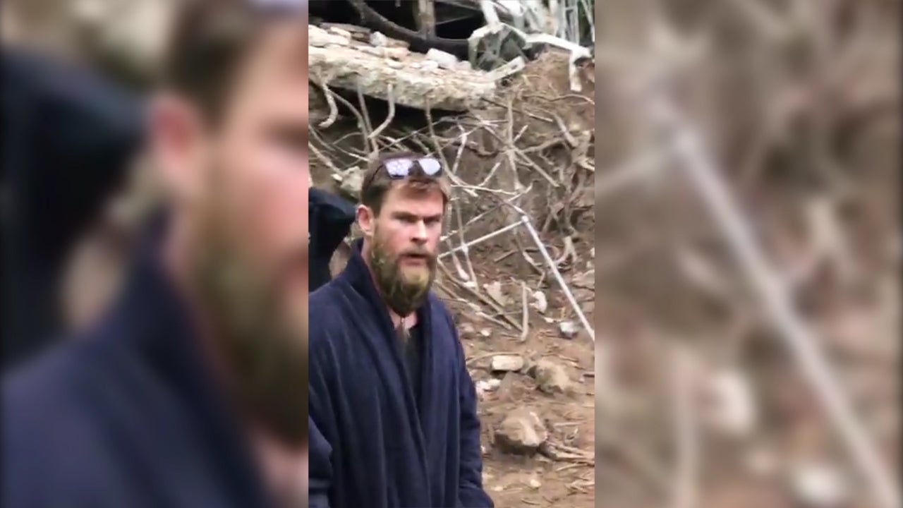 Крис Хемсворт о ситуации на Украине. Chris Hemsworth and Russo in Endgame. Крис Хемсворт нашли в пустыне мощное оружие. Крис Хемсворт где он с братом прячется в лесу.