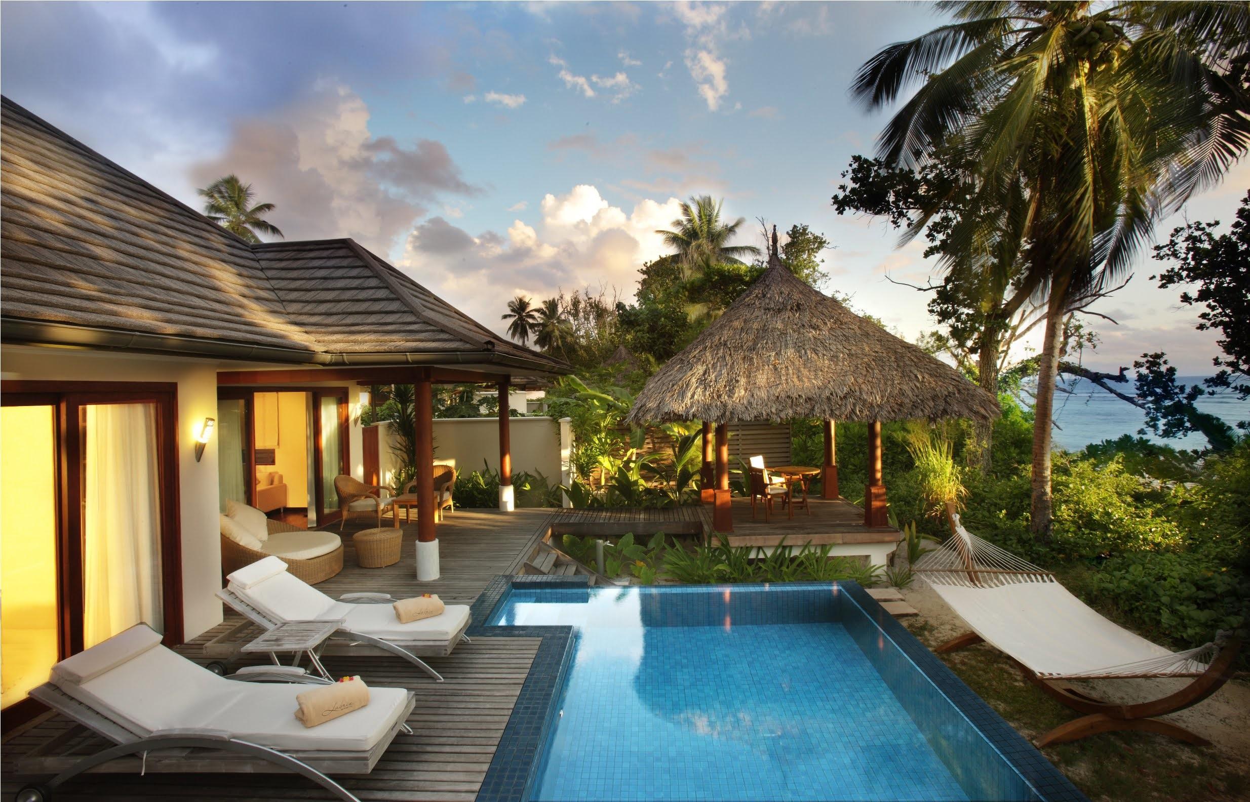Enjoy a slice of paradise at the Labriz Resort &amp; Spa (Hilton)
