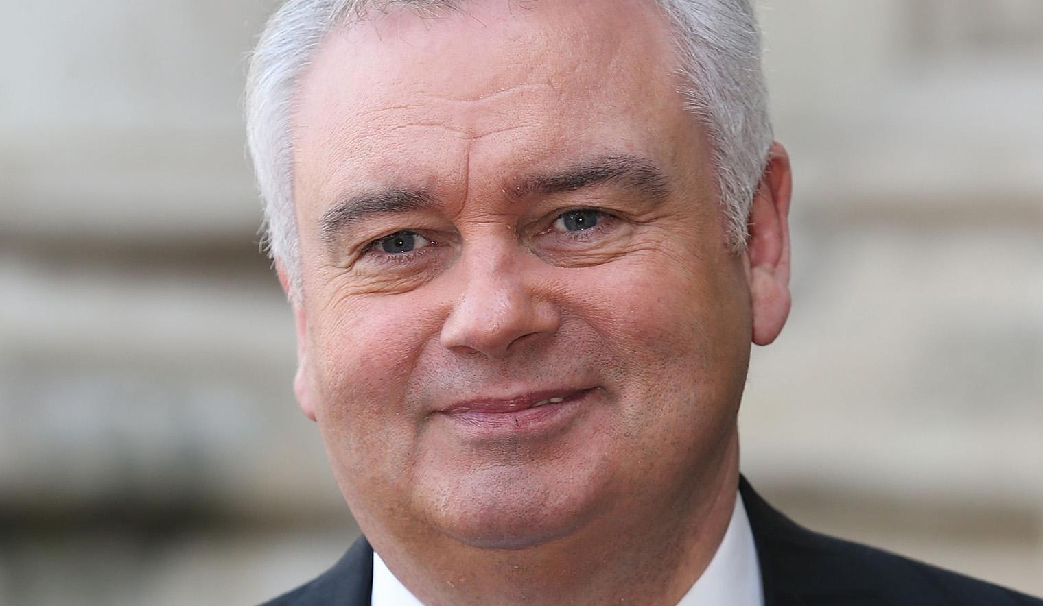 Absolutely no one knows what's going on with Eamonn Holmes ...