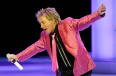 Rod Stewart donates thousands to families of disabled children