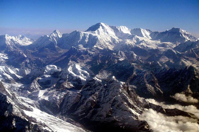 Death toll on world's highest mountain has now risen to 10 in the past month