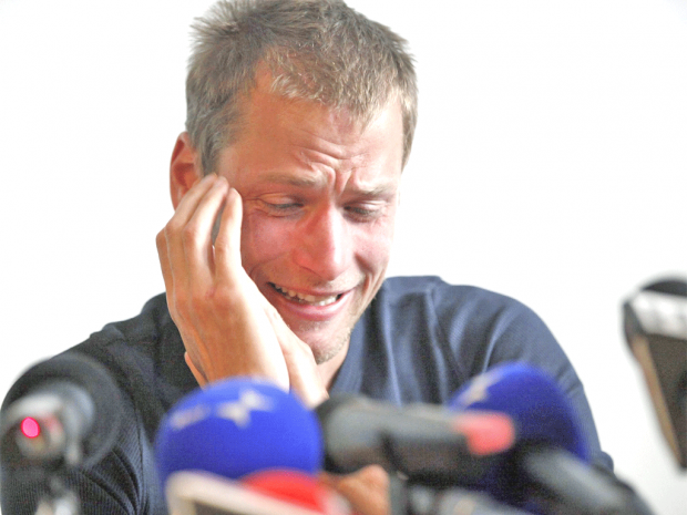 In tears, and out of the Olympic Games: Italian walker Alex Schwazer admits using drugs | The ...