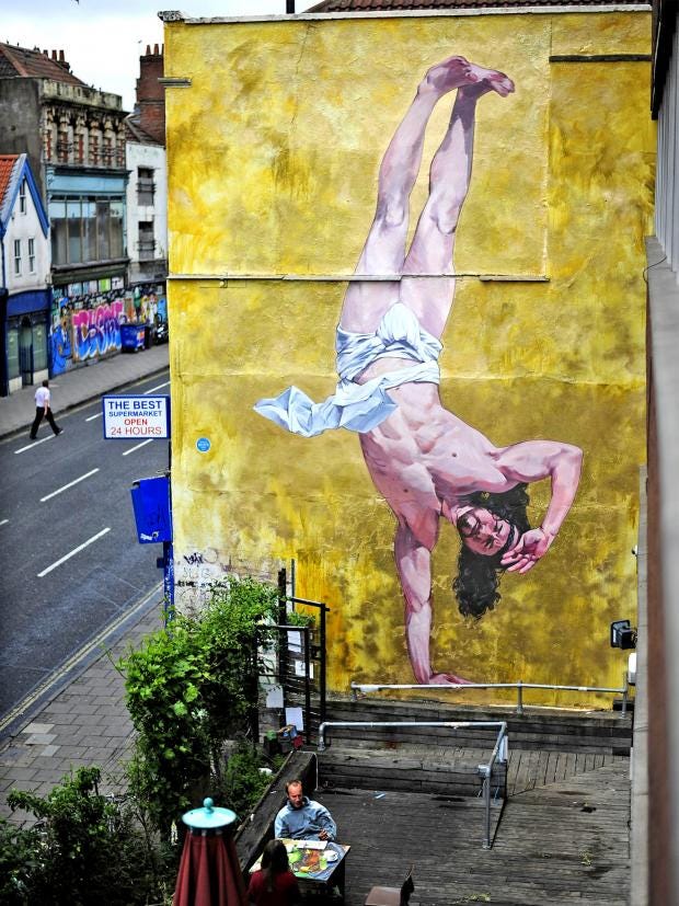 Municipal art: Jesus Christ, that mural is enormous! Breakdancing ...
