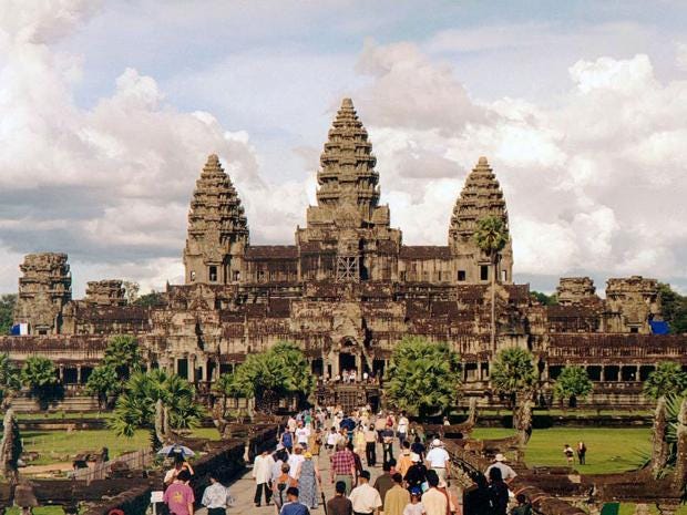 Angkor anger - naked western tourists offend Cambodians at 