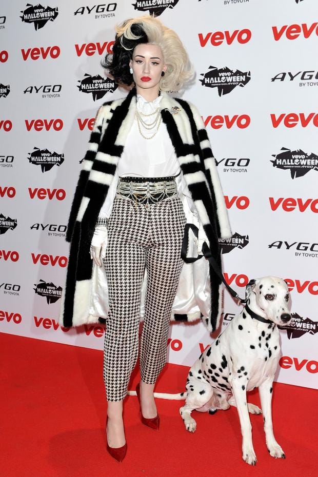 best and worst celebrity halloween costume ideas over 20 celebrities that will inspire your oufit - Halloween Costume Celebrities best and worst celebrity halloween costume ideas over 20 celebrities that will inspire your oufit - Halloween Costume Celebrities