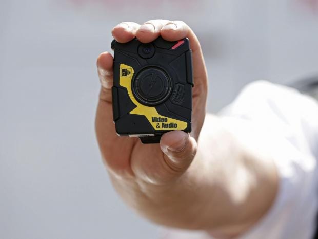 police-body-cameras.jpg