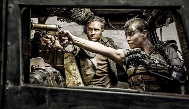 2000-mad-max-fury-road-Tom-Hardy-Charlize-Theron.jpg