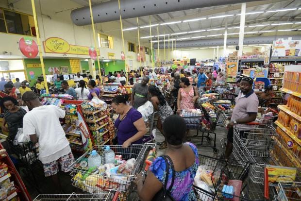 hurricane-matthew-jamaica-shoppers.jpg