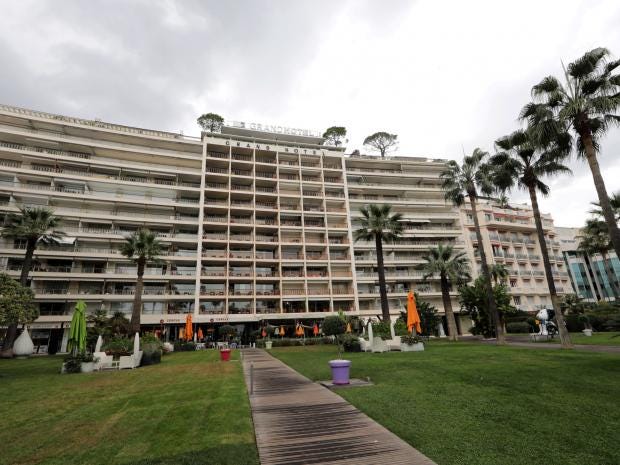 reuters-le-grand-hotel-cannes-jacqueline-veyrac.jpg