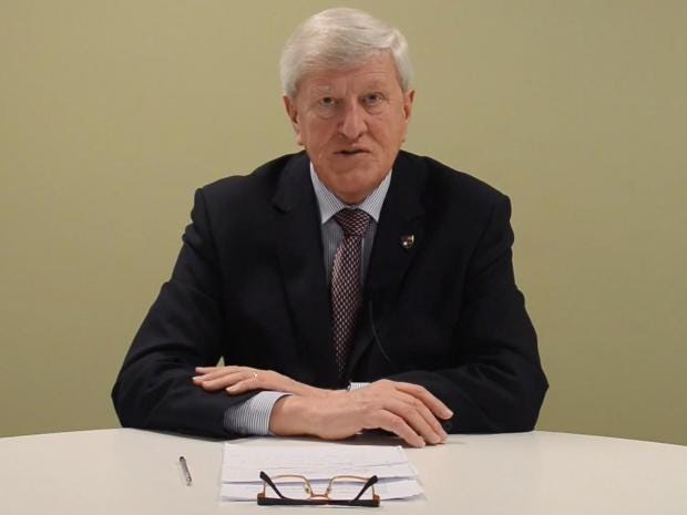surrey-county-council-leader-david-hodge.jpg