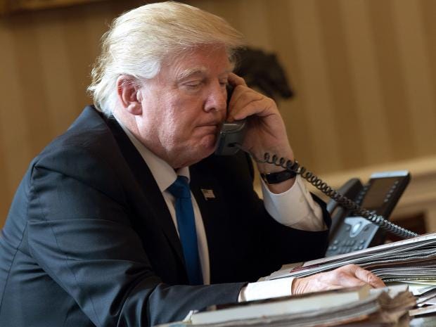 trump-phone.jpg