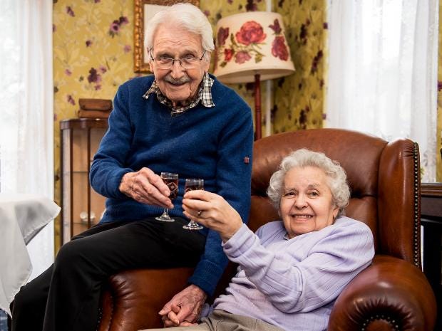 mackay jewish personals An auschwitz survivor and the scots commando who helped save her today marked their 71st valentine’s day together john mackay, 96, rescued a column of jewish prisoners from the horrors of. mackay jewish personals An auschwitz survivor and the scots commando who helped save her today marked their 71st valentine’s day together john mackay, 96, rescued a column of jewish prisoners from the horrors of.