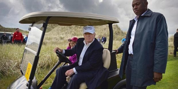 trumpgolf2-0.jpg
