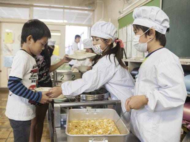japanese-school-lunch-01.jpg